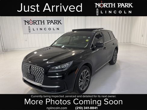 Used 2023 Lincoln Corsair FWD w/ Equipment Group 101A image 1