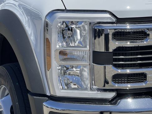 New 2026 Ford F450 XL w/ XL Chrome Package RWD image 7