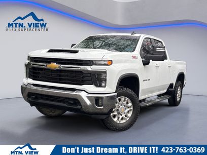 Used 2024 Chevrolet Silverado 2500 LT