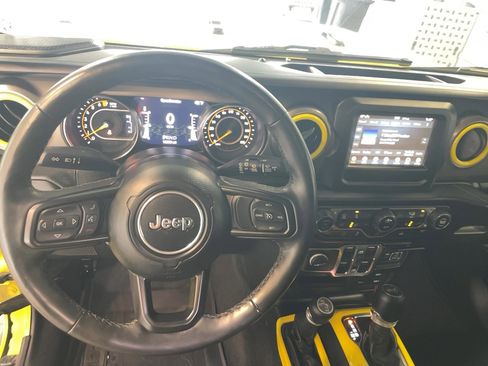Used 2022 Jeep Wrangler Unlimited Sport AWD/4WD image 16
