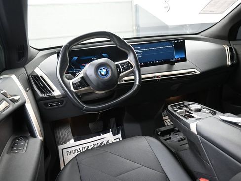 Used 2024 BMW iX xDrive50 w/ Premium Package AWD/4WD image 30