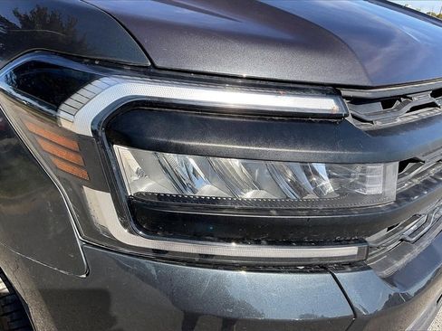 Used 2024 Ford Expedition XLT image 8