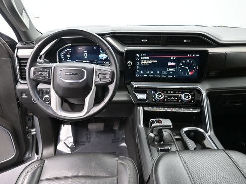 Used 2024 GMC Sierra 1500 Denali w/ Denali Reserve Package AWD/4WD image 14