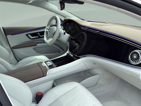 Certified 2023 Mercedes-Benz EQS 580 4MATIC Sedan image 27