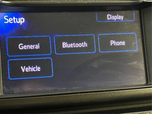 Used 2013 Toyota RAV4 LE AWD/4WD image 38