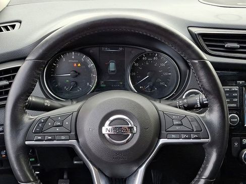 Used 2017 Nissan Rogue SL image 20