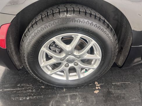 Used 2022 Chrysler Pacifica Touring-L image 20