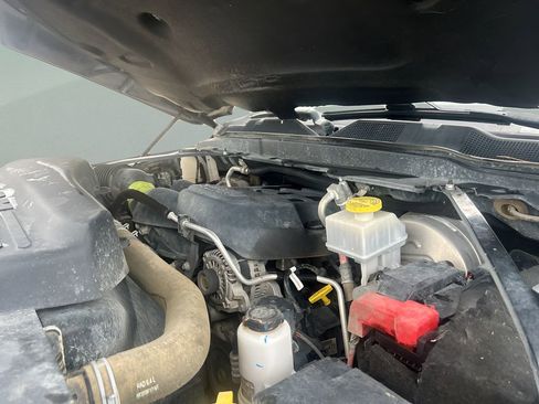 Used 2020 RAM 2500 Laramie image 22