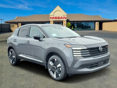 Used 2025 Nissan Kicks SR