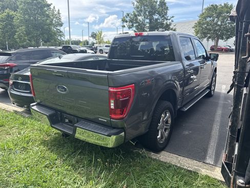 Used 2021 Ford F150 XLT w/ Equipment Group 302A High AWD/4WD image 6