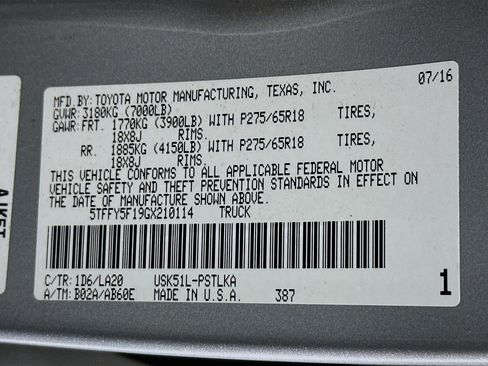 Used 2016 Toyota Tundra Limited image 12