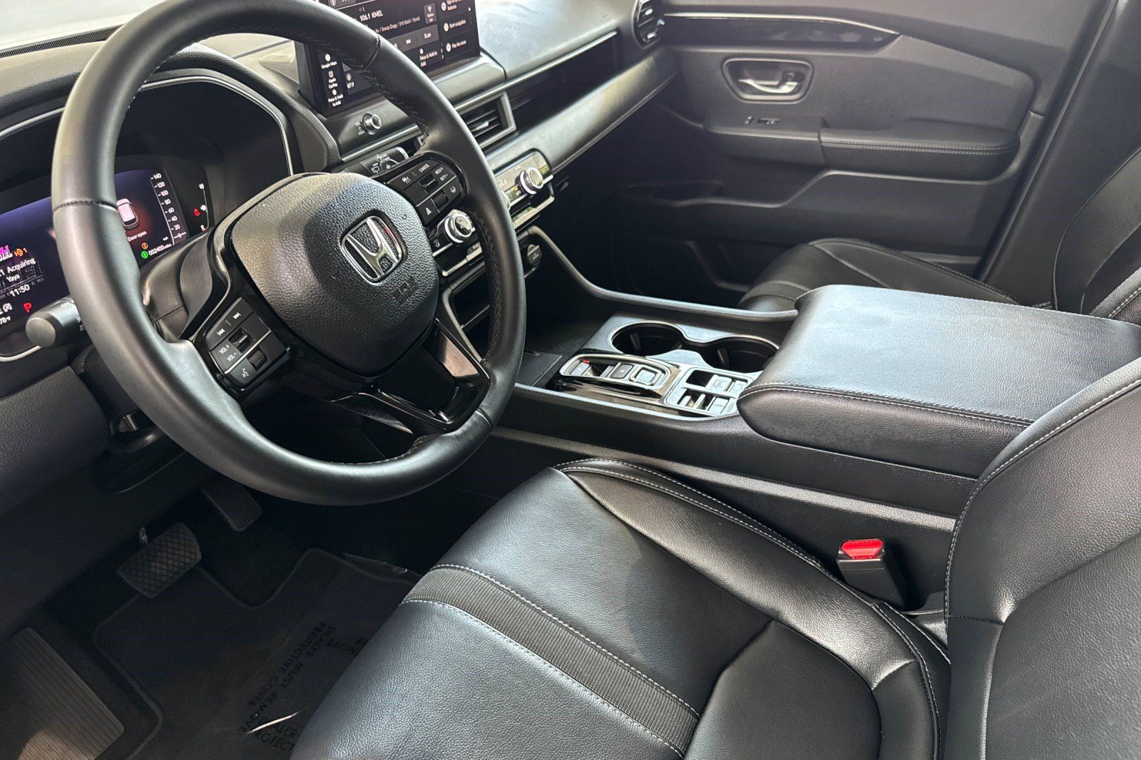 Used 2026 Honda Pilot EX-L image 11
