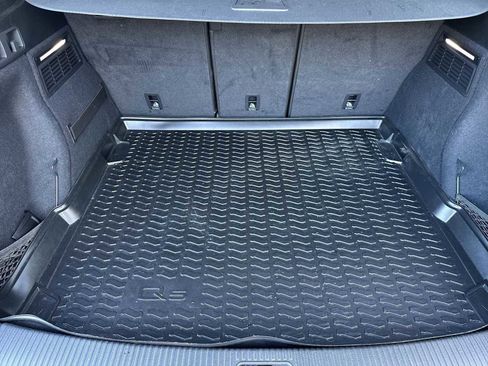 Used 2023 Audi Q5 Premium Plus image 34