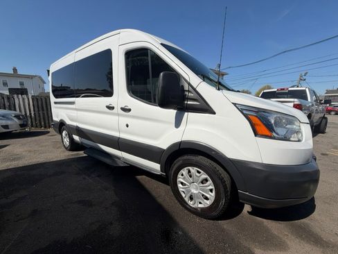 Used 2016 Ford Transit 350 XLT image 5