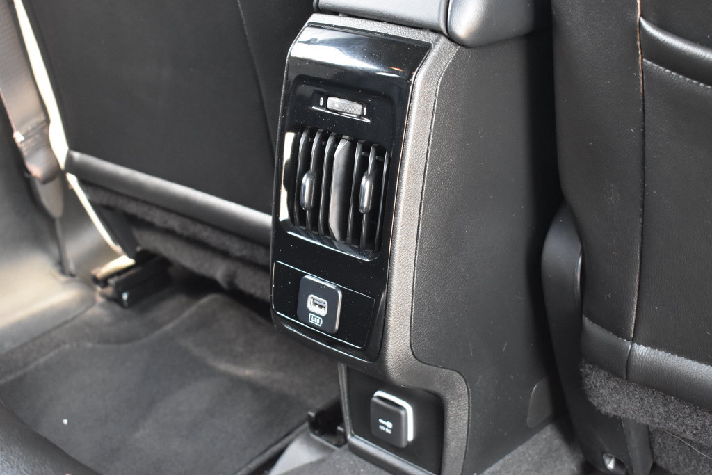 Used 2025 Jeep Compass Limited AWD/4WD image 31
