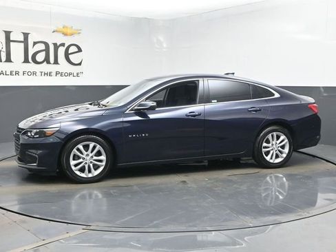 Used 2018 Chevrolet Malibu LT FWD image 31