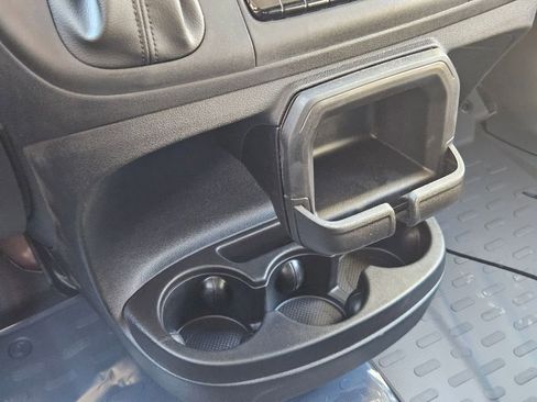 New 2026 RAM ProMaster 2500 FWD image 32