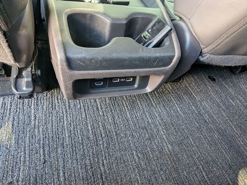 Used 2022 Honda Odyssey Touring image 32