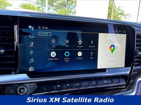 Used 2022 Chevrolet Silverado 1500 LT w/ Protection Package AWD/4WD image 38