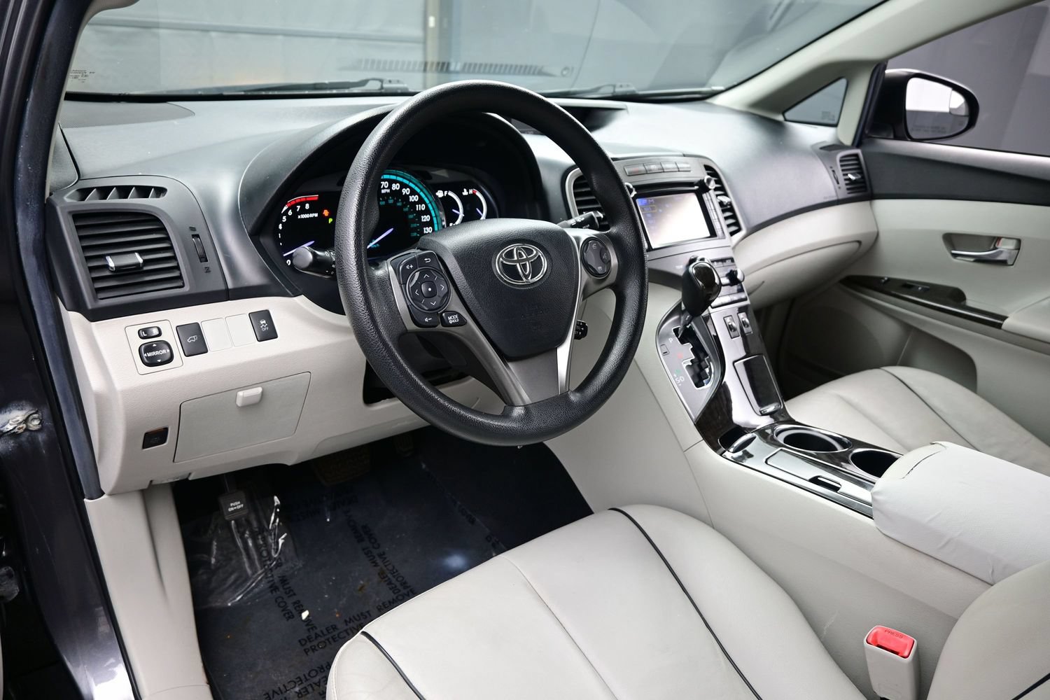 Used 2014 Toyota Venza XLE FWD image 12