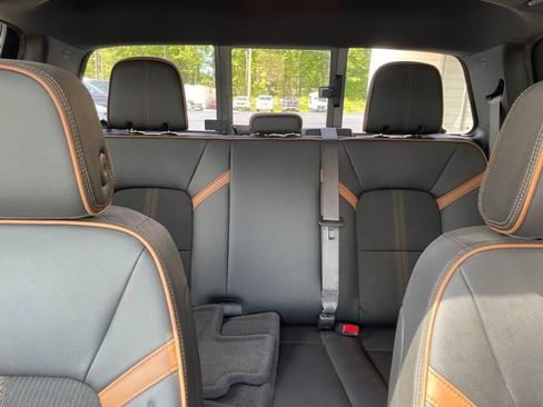 Used 2023 GMC Canyon AT4 AWD/4WD image 33