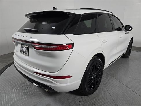 New 2026 Lincoln Corsair Grand Touring image 4