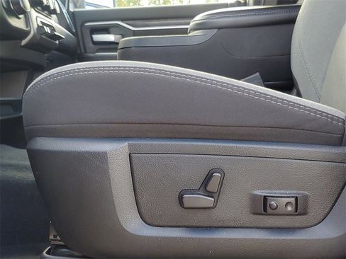 Used 2024 RAM 2500 Big Horn w/ Bed Utility Group image 13