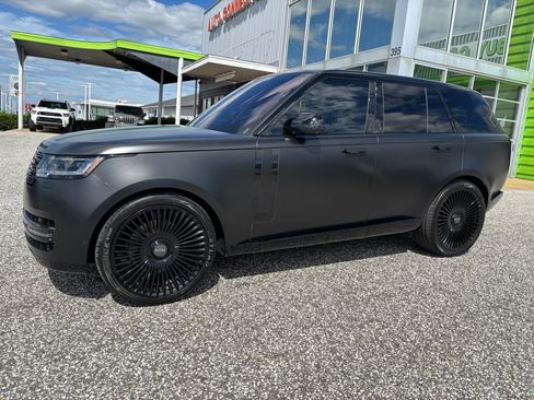Used 2023 Land Rover Range Rover SE image 37