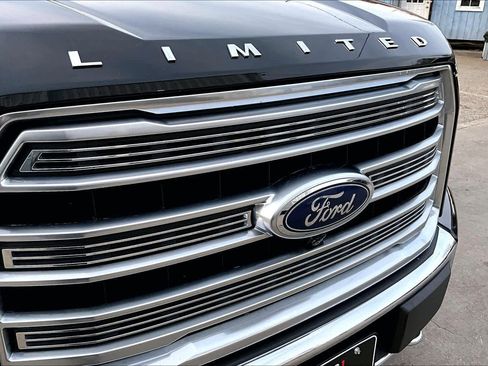 Used 2016 Ford F150 Limited image 29