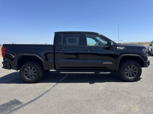 New 2026 GMC Sierra 1500 AT4X AWD/4WD image 3