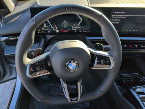 Used 2024 BMW 530i w/ M Sport Package image 18