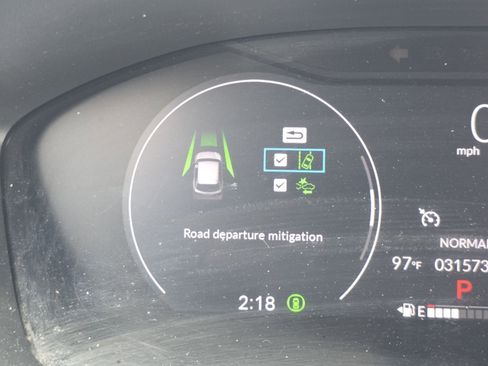 Certified 2023 Honda HR-V LX image 6