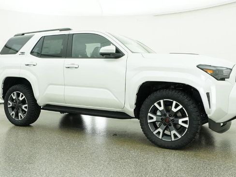 New 2026 Toyota 4Runner TRD Sport Premium AWD/4WD image 9