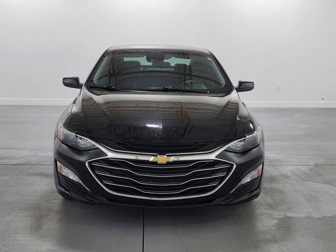Used 2024 Chevrolet Malibu LT image 3