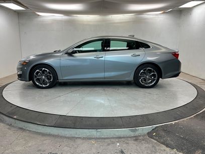 Used 2024 Chevrolet Malibu LT
