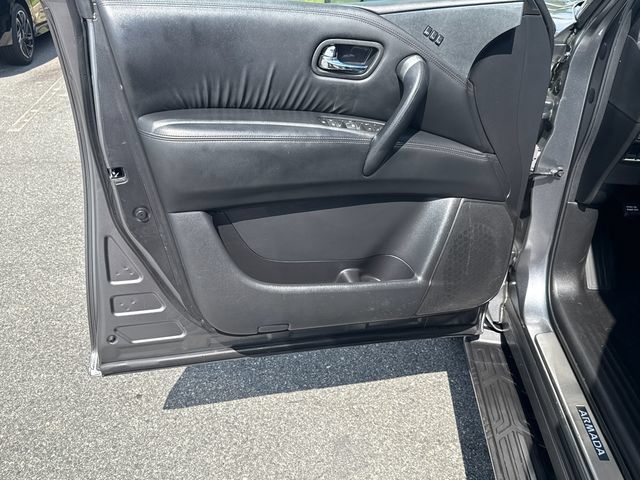 Used 2024 Nissan Armada SL w/ Midnight Edition Package RWD image 10
