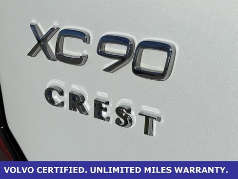 Certified 2025 Volvo XC90 B6 Plus image 10