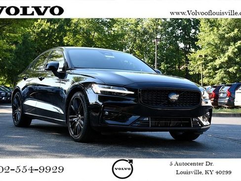 Used 2024 Volvo S60 B5 Plus FWD image 1