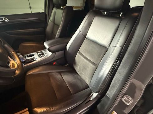 Used 2020 Jeep Grand Cherokee Altitude image 13