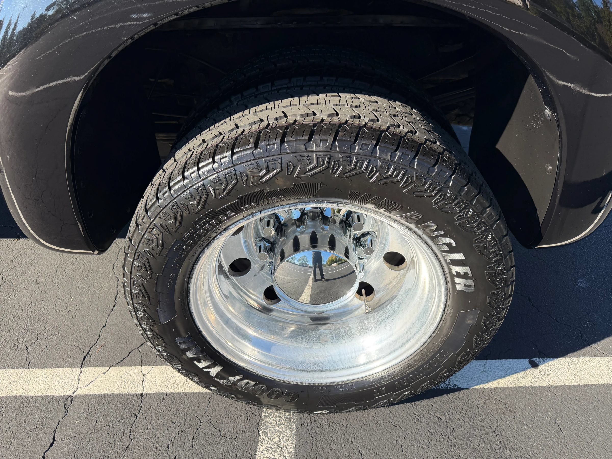 Used 2012 Ford F350 Lariat w/ Chrome Pkg AWD/4WD image 11