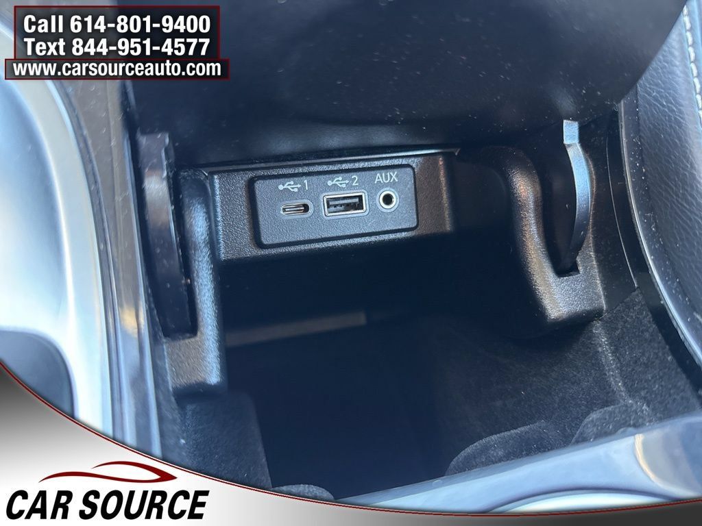 Used 2023 Nissan Maxima SL FWD image 32