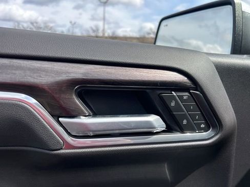 New 2026 Chevrolet Silverado 1500 LTZ w/ LTZ Premium Package image 12