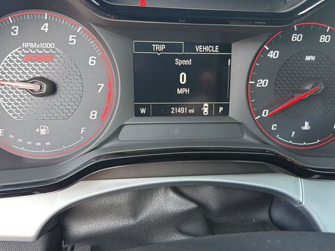 Used 2024 Chevrolet Trax RS w/ Driver Confidence Package FWD image 23