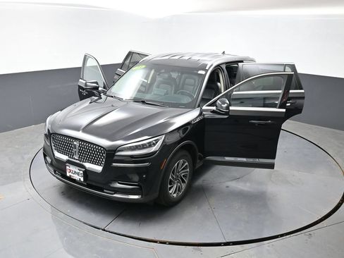 Used 2023 Lincoln Aviator AWD image 66