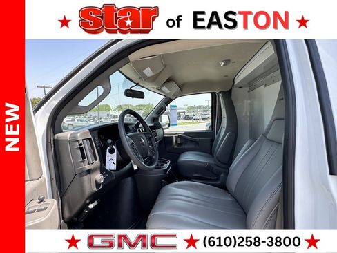 New 2025 GMC Savana 3500 1WT w/ Power Convenience Package image 10