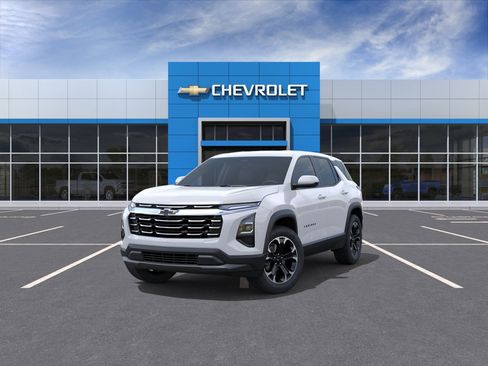 New 2026 Chevrolet Equinox LT AWD/4WD image 8