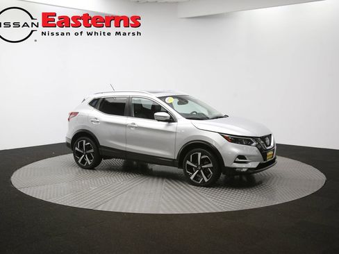 Used 2022 Nissan Rogue Sport SL w/ Premium Package image 61