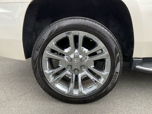 Used 2015 Chevrolet Tahoe LTZ image 16