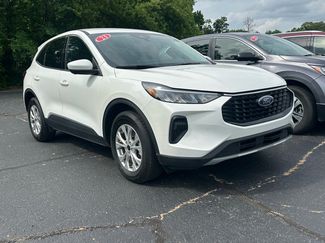 Used 2023 Ford Escape Active w/ Tech Pack #2 AWD/4WD video 1