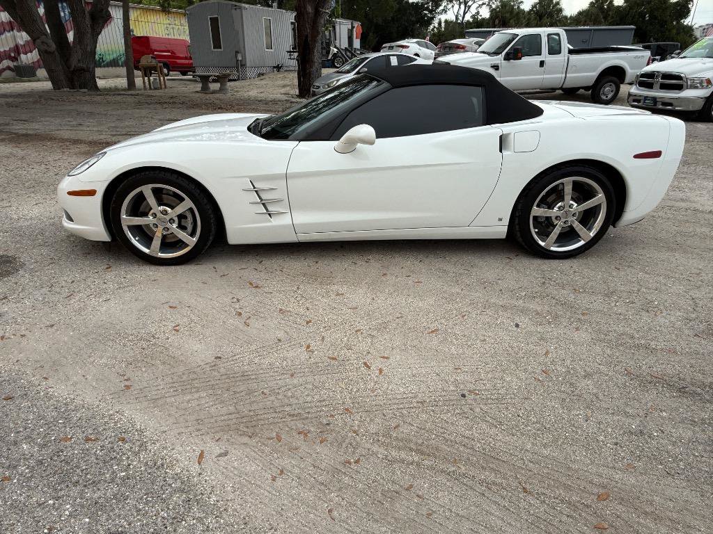 Used 2009 Chevrolet Corvette Convertible w/ Preferred Equipment Group RWD image 5